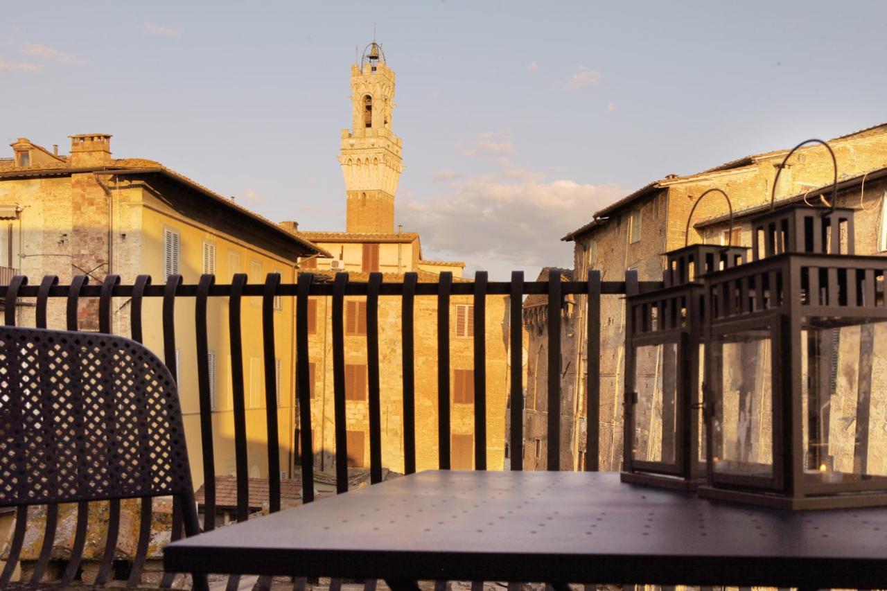 La Costarella - With Cozy Terrace Apartment