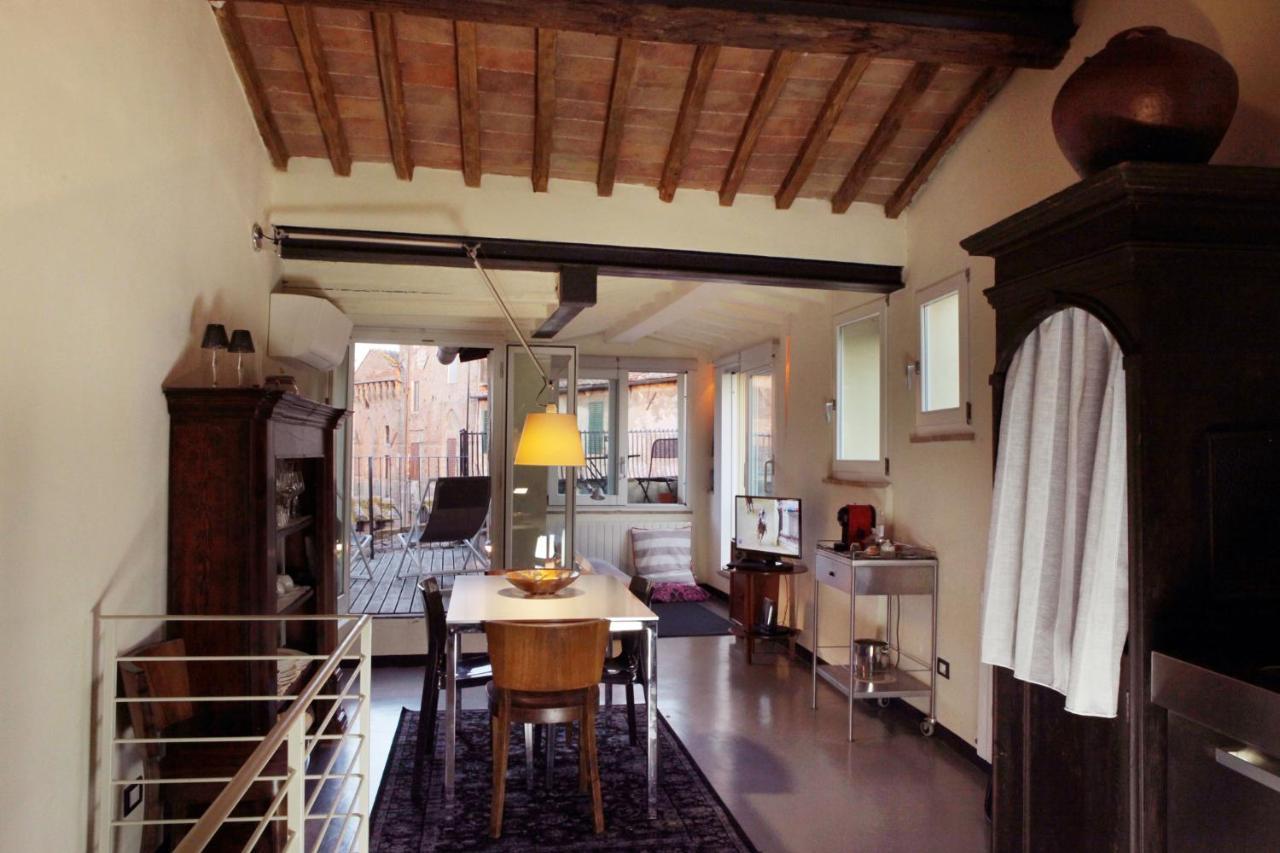 La Costarella - With Cozy Terrace Apartment