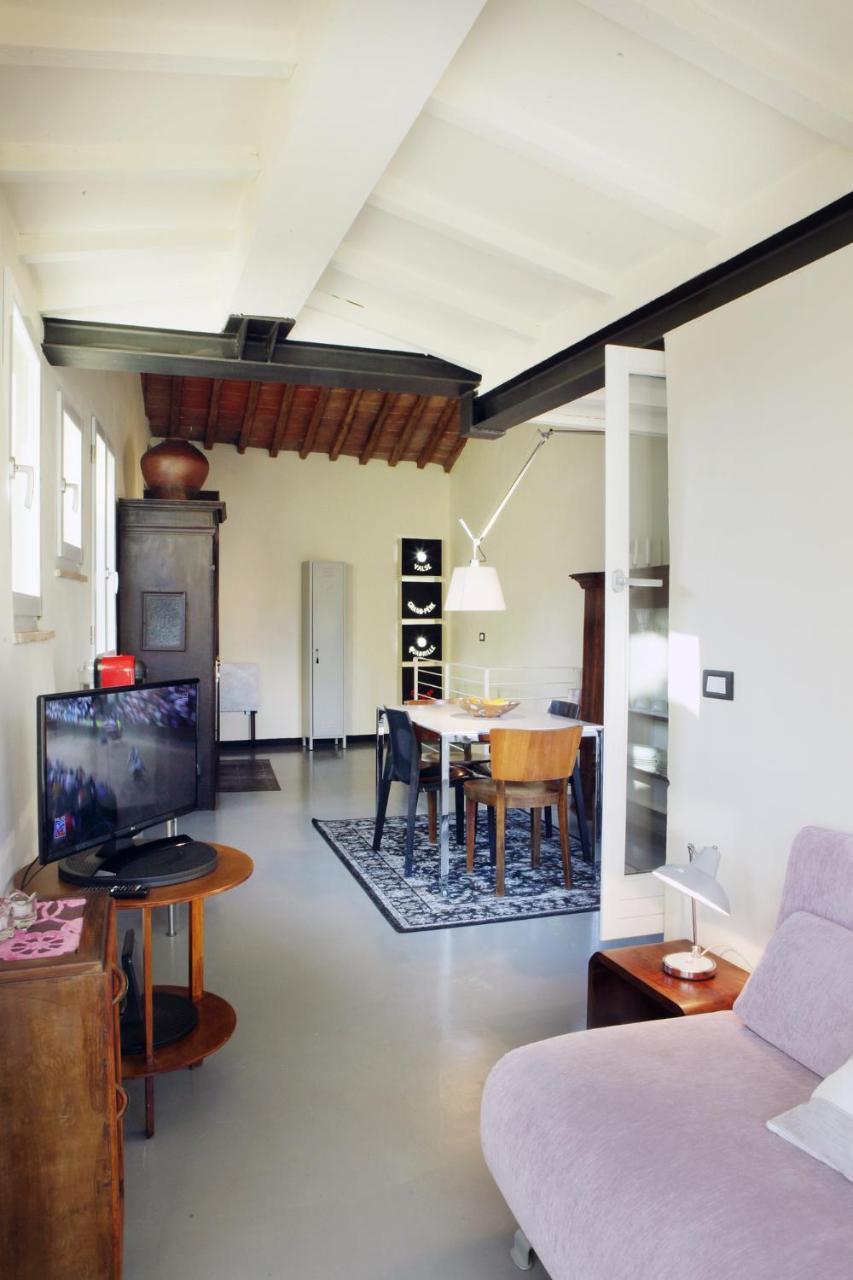 La Costarella - With Cozy Terrace Apartment Siena